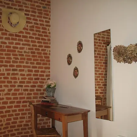 Sejour Insolite Et Romantique Dans Un Pigeonnier * Varneville-Bretteville