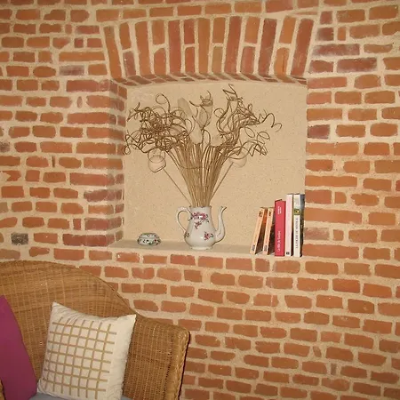 Sejour Insolite Et Romantique Dans Un Pigeonnier * Varneville-Bretteville